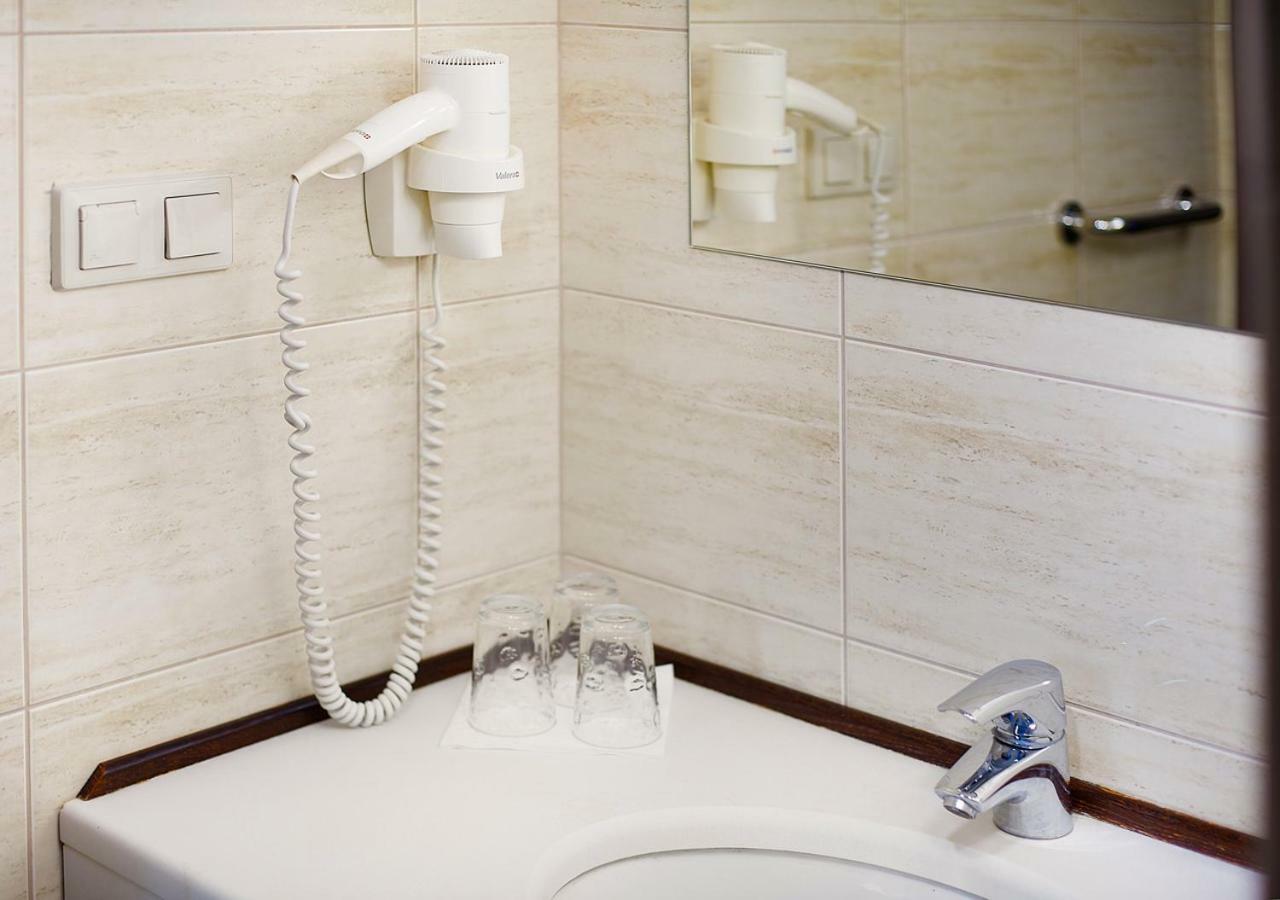 Hotel Nowodwory Ciechanowiec Dış mekan fotoğraf