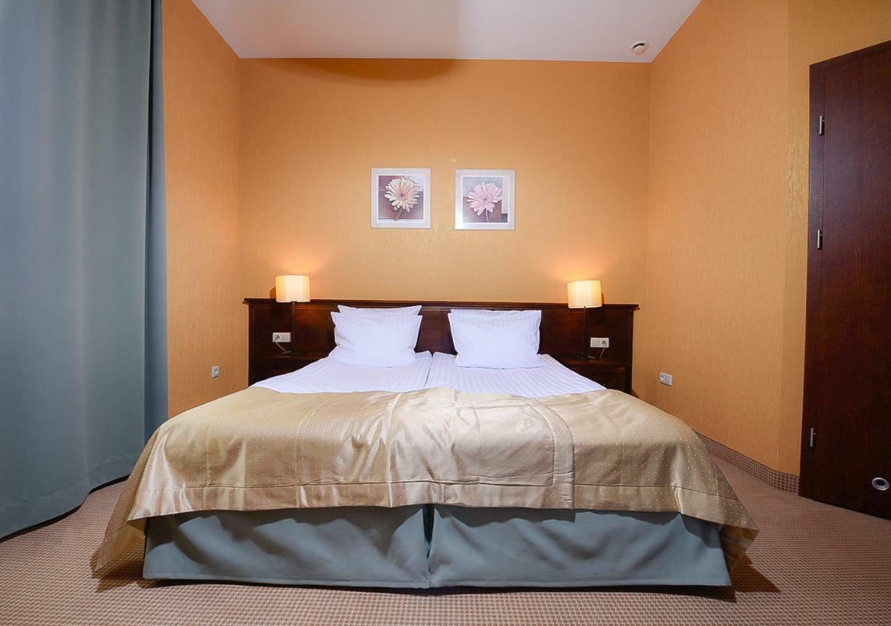 Hotel Nowodwory Ciechanowiec Dış mekan fotoğraf