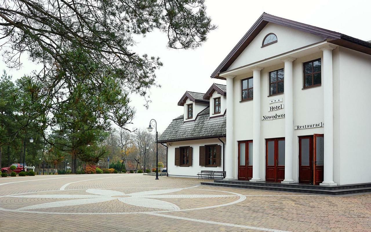 Hotel Nowodwory Ciechanowiec Dış mekan fotoğraf